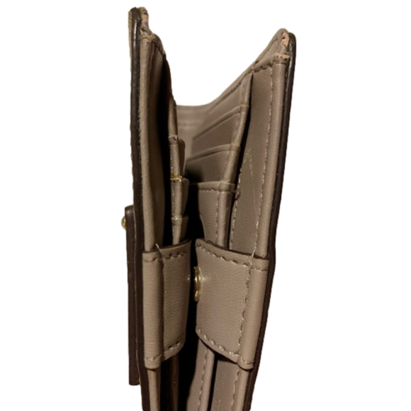 Kate Spade New York Wellesley Cara Wallet Leather Beige Small Wallet - Picture 10 of 16